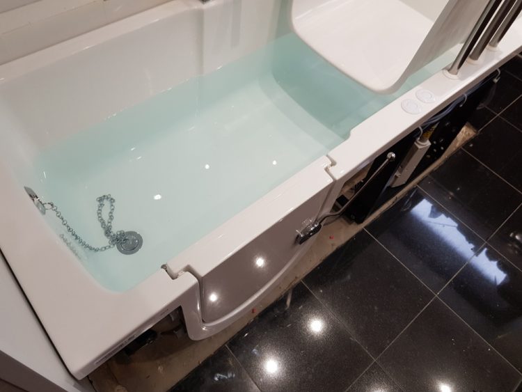 Walk In Bath Leak Test