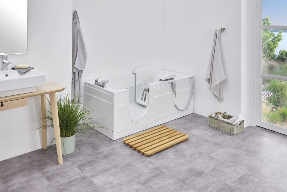 What is the best bath lift? Find out in our guide